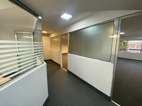 Oficina en Alquiler al Oeste