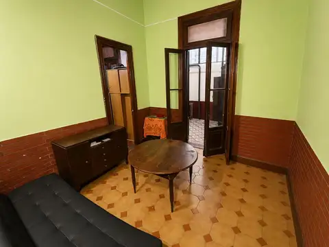 Depto Tipo Casa en Venta en Caballito Sur, USD 179.000