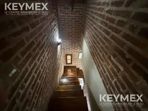 Venta de casa 4 ambientes en Del Viso
