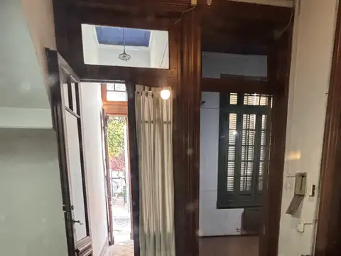 Depto Tipo Casa 5 ambientes con 1 baño