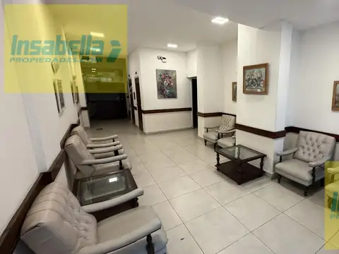 Hotel en Venta 60 años
