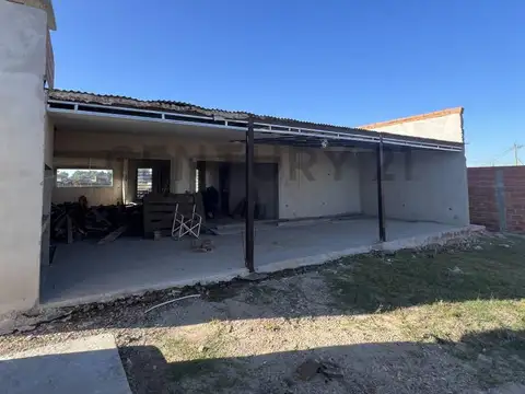 Venta de Casa en construcción en Domselaar 6 ambientes