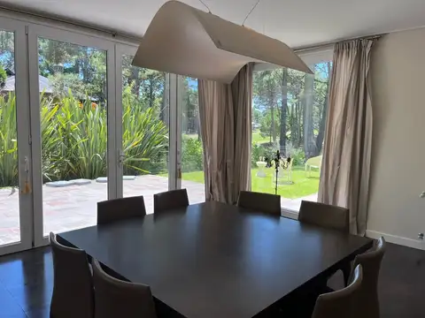 Casa en Venta en Pinamar, USD 760.000