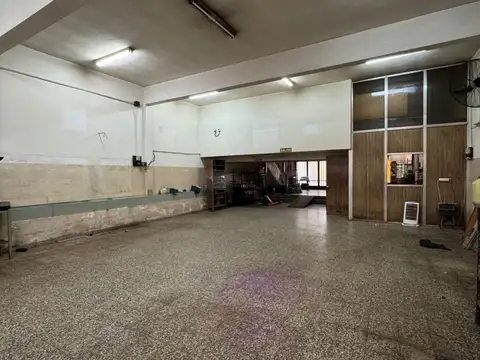 Galpon en Venta en Lanus Oeste, USD 229.000
