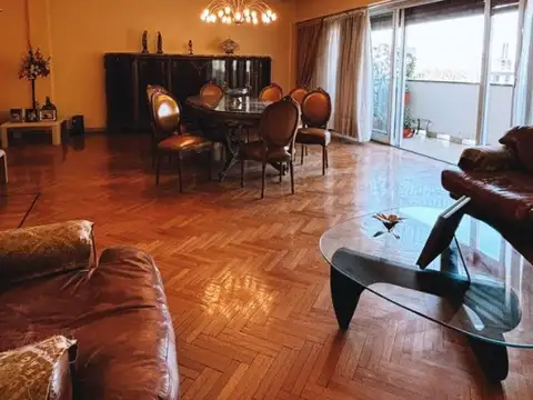 Basualdo 100, Piso 4