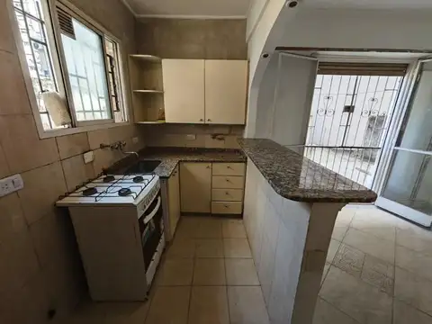 Departamento 3 ambientes con 1 baño