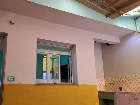 VENTA CASA 7 AMBIENTES  MULTIFAMILIAR