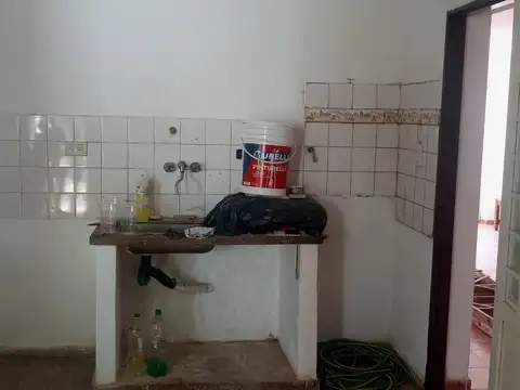 VENTA CASA 3 DORMITORIOS,B°LOS QUIMICOS