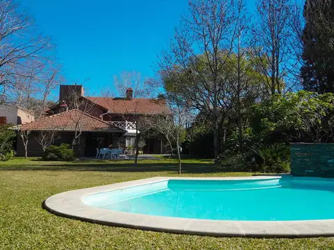 Casa en Venta al Oeste