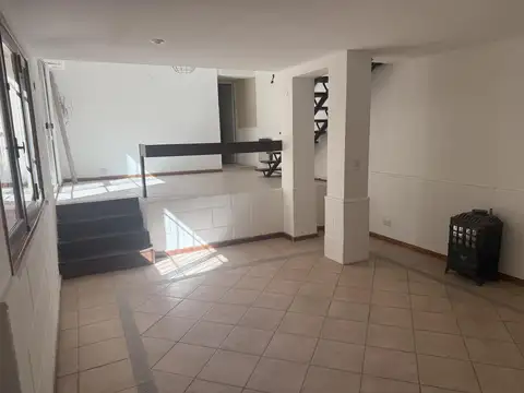 Depto Tipo Casa en Venta 20 años