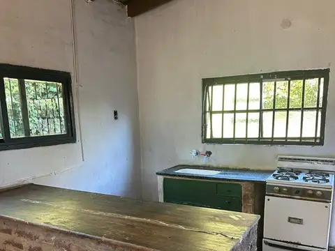 Casa 3 ambientes con 1 baño