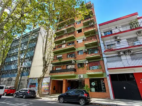 VENTA MONOAMBIENTE BELGRANO/APTO CREDITO/LUMINOSO.