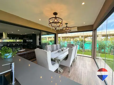 Casa en Alquiler de 3 dormitorios
