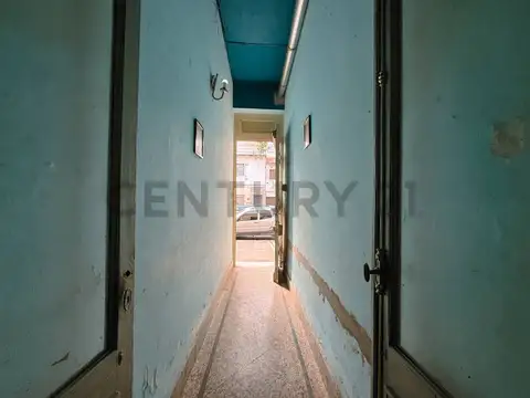 Helguera 1800, Piso 0