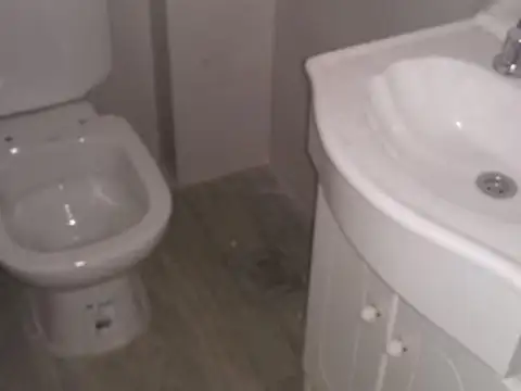 Oficina en Alquiler al Este