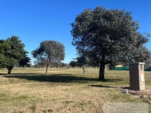 Cuba 0, Barrio Mirabosques, Campana
