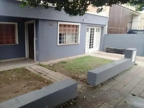 CASA EN VENTA 2 DORMITORIOS