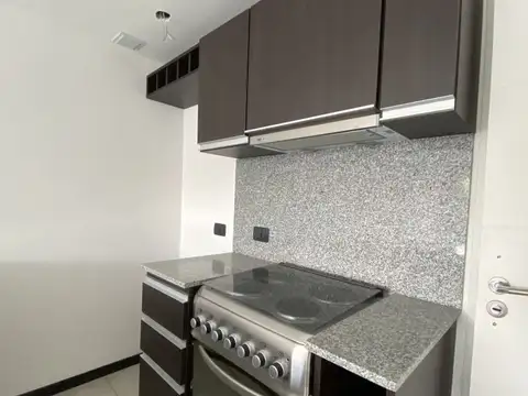 Departamento en Alquiler con 1 cocheras