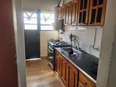 Depto Tipo Casa en Venta en Manuel B Gonnet, USD 43.000