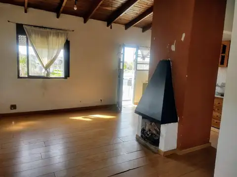 PH venta 3 dorm al frente con balcón Gonnet