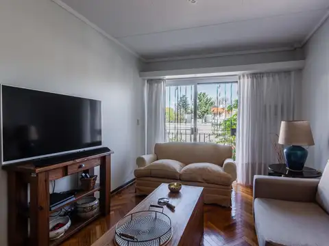 Departamento 5 ambientes con 3 baños