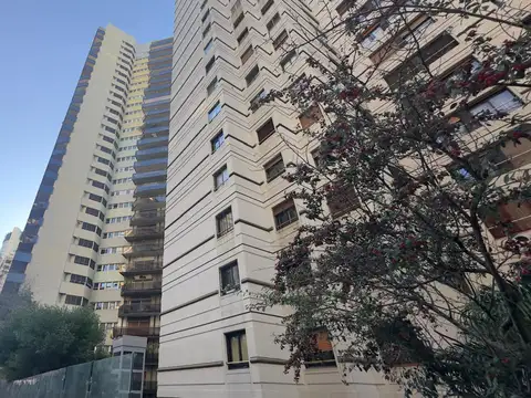 Departamento en Alquiler de 4 ambientes