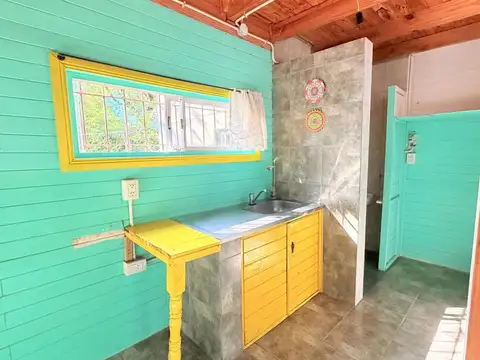 Casa 3 ambientes con 1 baño