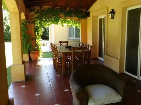 Casa en Alquiler Temporal A Estrenar