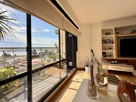 Departamento en Venta con 2 cocheras