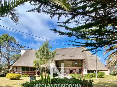 Casa en Venta de 4 dormitorios