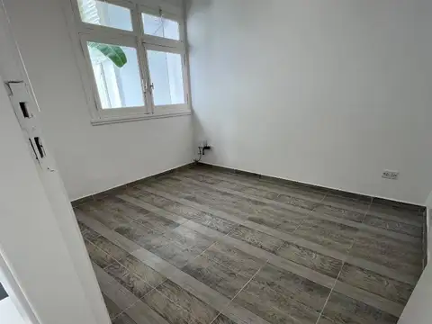 Depto Tipo Casa en Venta 46 años