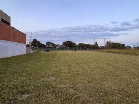 Lote venta-Frente a Barrio San Isidro-Zona Norte
