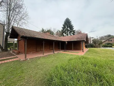 Nautico de Escobar al 400