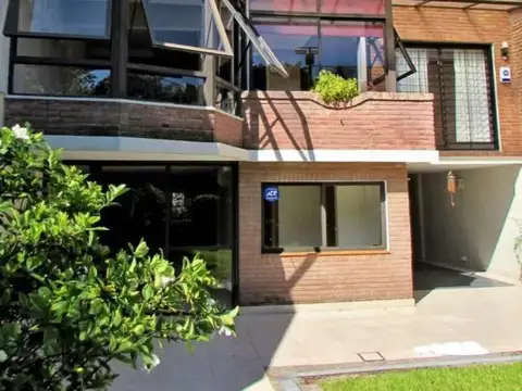 Belgrano R - Plaza 1700