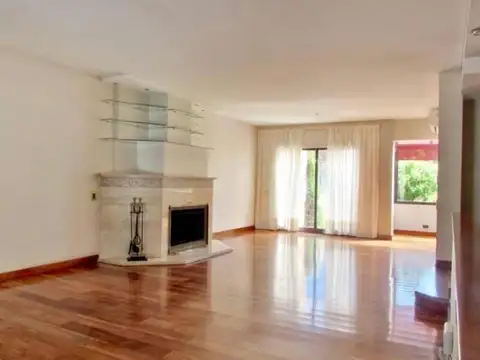 Casa en Venta en Belgrano R, USD 750.000