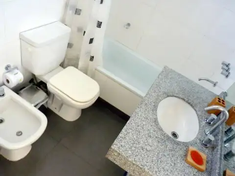 Doctor Rómulo S.Naón 2300