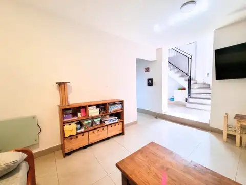 Depto Tipo Casa 3 ambientes con 1 baño