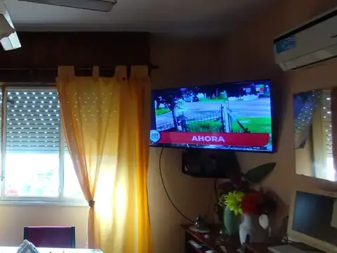 Depto Tipo Casa en Alquiler con 1 cocheras
