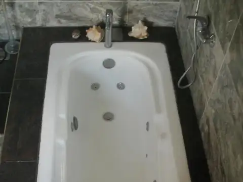 EN VENTA! Hermosa casa de 5 ambientes en Barrio privado San Lucas Village, Maschwitz. Consulte F9866