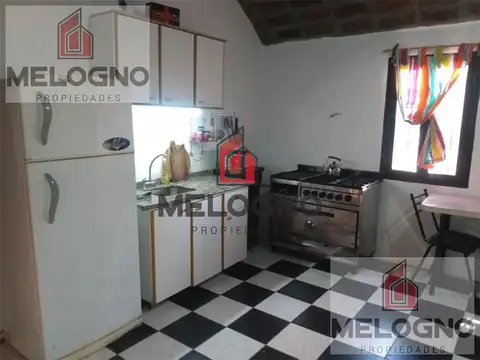 Casa en Venta con 3 cocheras