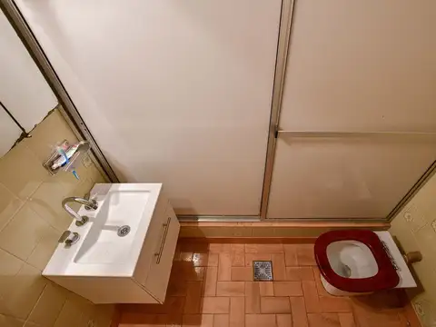 CASA EN VENTA LA PLATA 2 DORMITORIOS