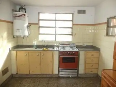 Depto Tipo Casa en Alquiler de 2 ambientes
