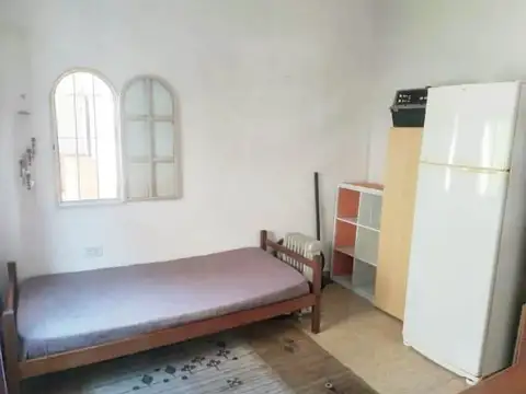 CASA DE 3 DORMIT EN LOTE PROPIO. PROXIMA A PANAMERICANA.