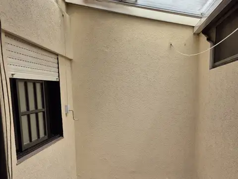 Depto Tipo Casa 2 ambientes con 1 baño