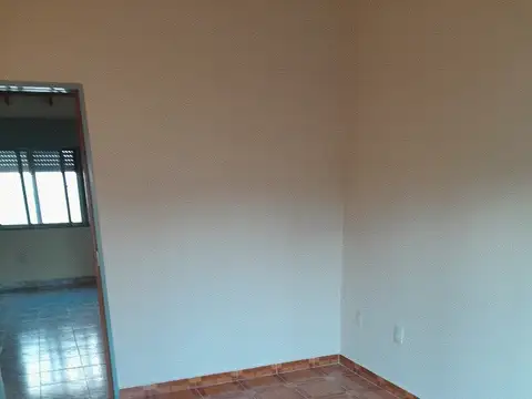 Depto Tipo Casa en Alquiler en Aldo Bonzi, $ 600.000