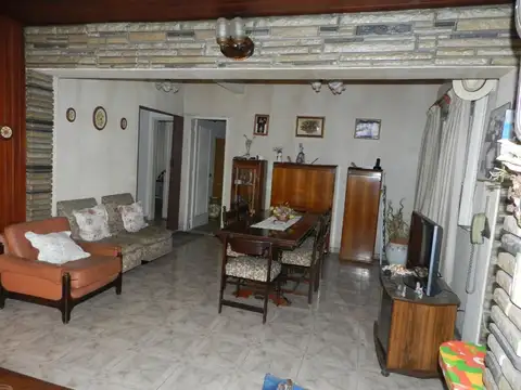 Casa en Venta en El Palomar, USD 230.000