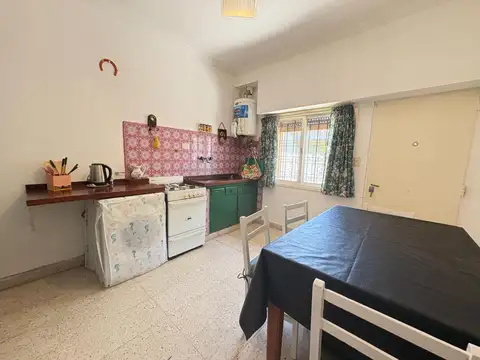 Depto Tipo Casa 4 ambientes con 1 baño