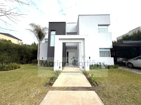Aristóbulo Del Valle 5100