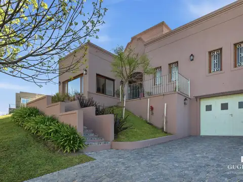 Casa con 4 dorm. + dependencia en La Reserva Cardales C.C.