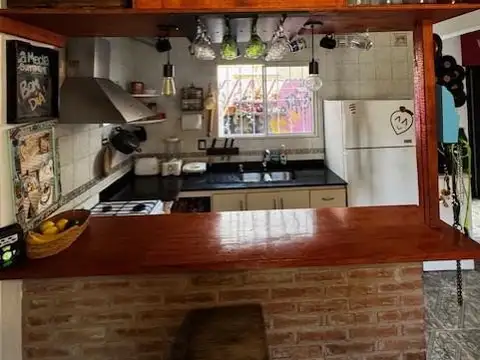 Depto Tipo Casa en Venta en Carapachay, USD 150.000